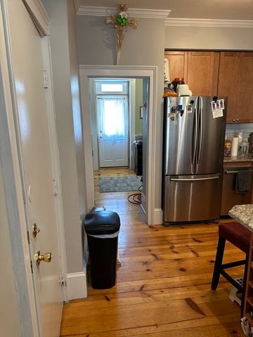 61 Putnam St 2, Boston, MA 02128