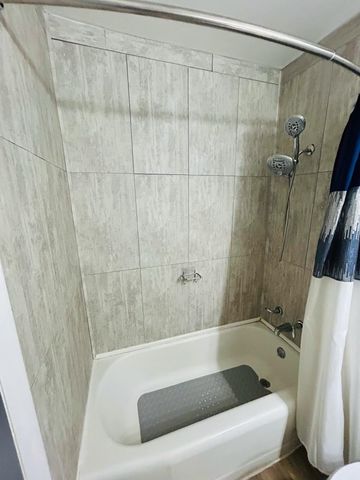 81 E Lakeshore Drive, Cherokee Village, AR 72529