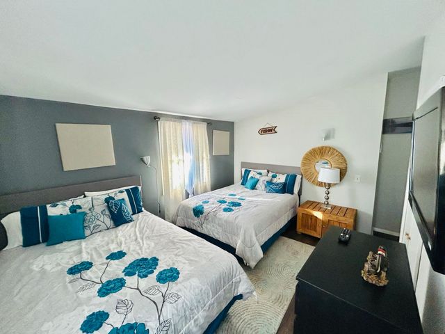 81 E Lakeshore Drive, Cherokee Village, AR 72529