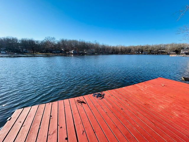 81 E Lakeshore Drive, Cherokee Village, AR 72529