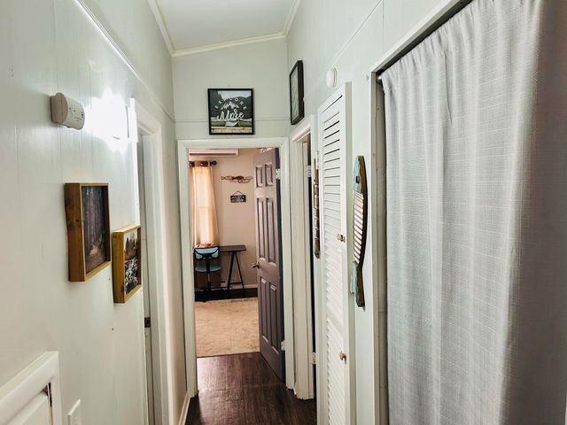 81 E Lakeshore Drive, Cherokee Village, AR 72529