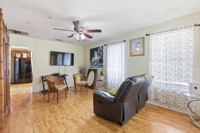 301 N 26TH STREET A, Tampa, FL 33605