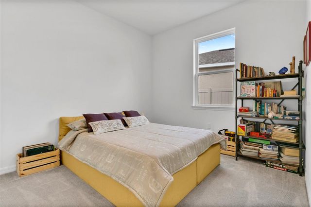 1580 BLUE LAGOON CIRCLE, Mascotte, FL 34753