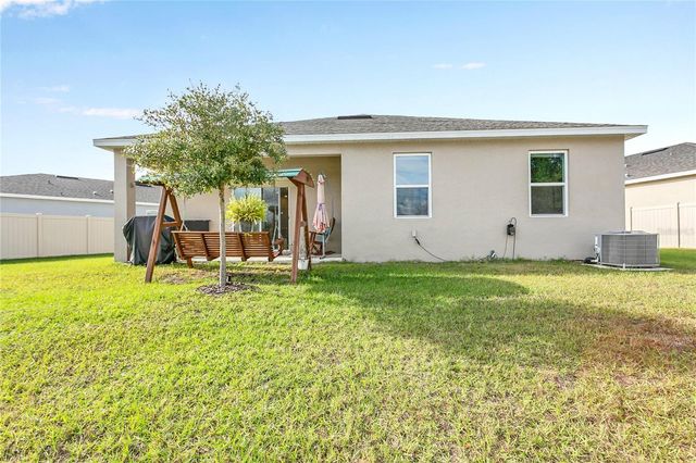 1580 BLUE LAGOON CIRCLE, Mascotte, FL 34753