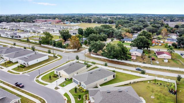 1580 BLUE LAGOON CIRCLE, Mascotte, FL 34753