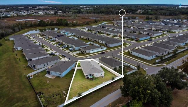 1580 BLUE LAGOON CIRCLE, Mascotte, FL 34753