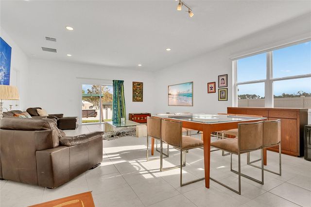 1580 BLUE LAGOON CIRCLE, Mascotte, FL 34753