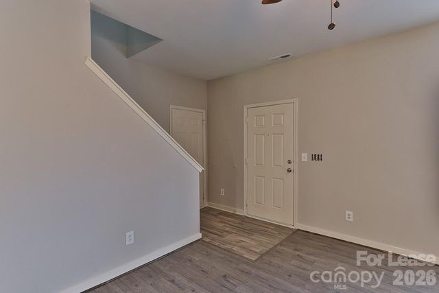 8946 Chalkstone Road, Charlotte, NC 28216