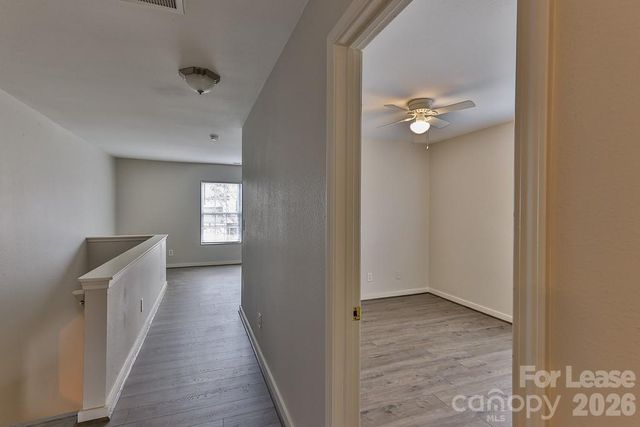 8946 Chalkstone Road, Charlotte, NC 28216