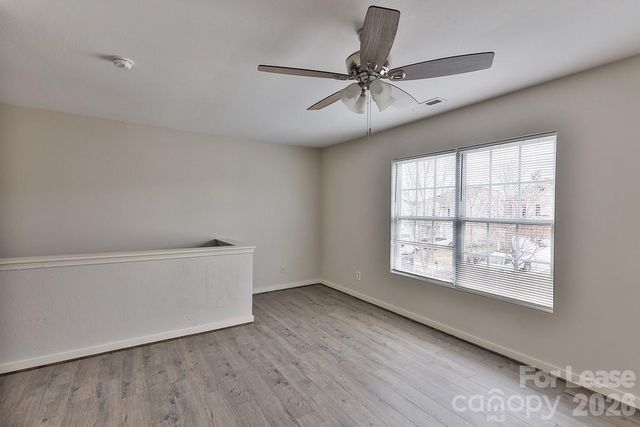 8946 Chalkstone Road, Charlotte, NC 28216