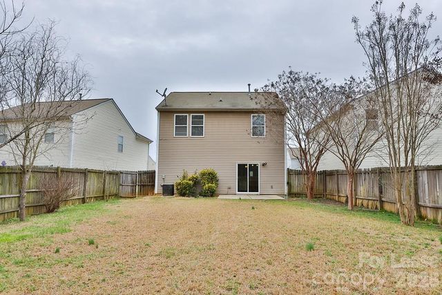 8946 Chalkstone Road, Charlotte, NC 28216