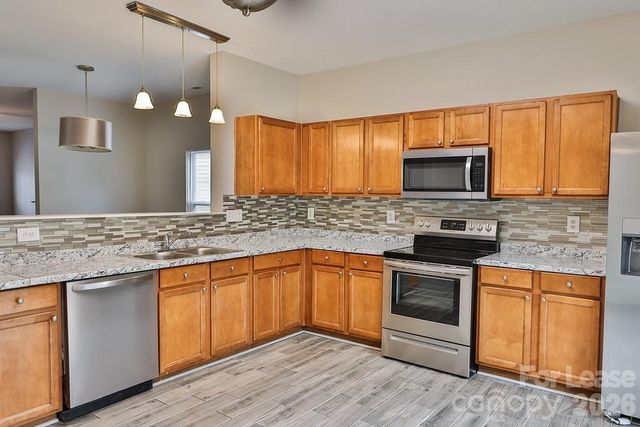 8946 Chalkstone Road, Charlotte, NC 28216