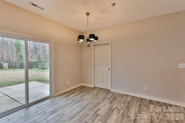 8946 Chalkstone Road, Charlotte, NC 28216