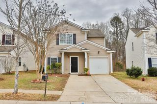 8946 Chalkstone Road, Charlotte, NC 28216