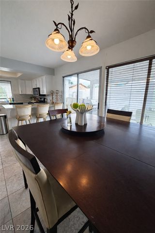 2728 Topaz Court, Las Vegas, NV 89121