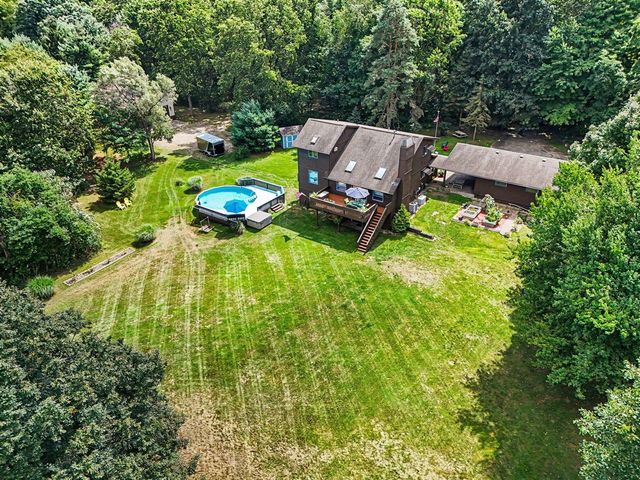 9559 E H J Avenue, Galesburg, MI 49053