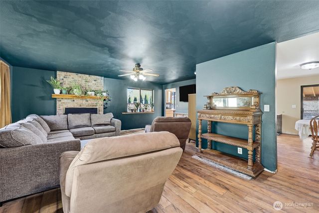 7218 194th Avenue E, Bonney Lake, WA 98391