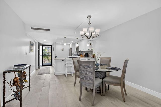 6 Royal Palm Way 409, Boca Raton, FL 33432