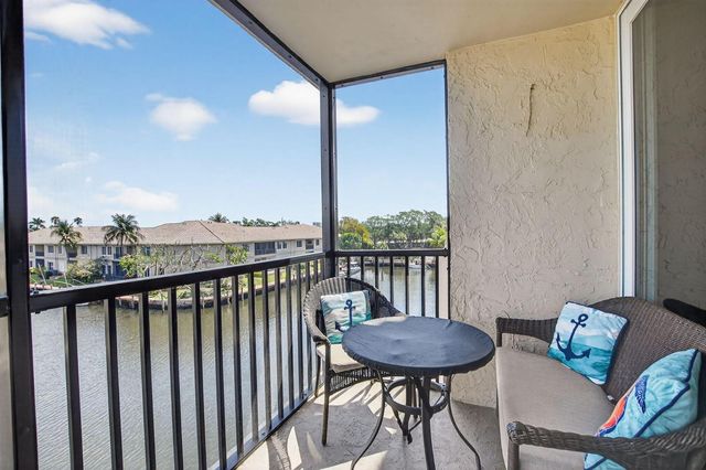 6 Royal Palm Way 409, Boca Raton, FL 33432