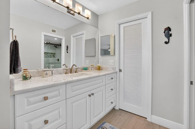 6 Royal Palm Way 409, Boca Raton, FL 33432