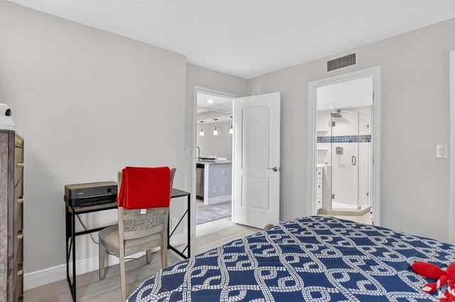 6 Royal Palm Way 409, Boca Raton, FL 33432