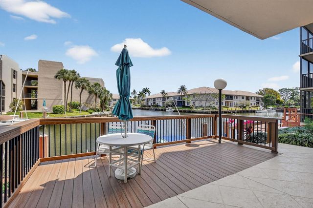 6 Royal Palm Way 409, Boca Raton, FL 33432