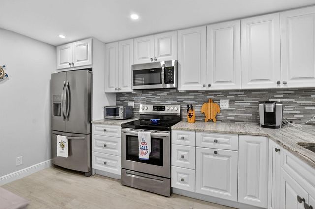 6 Royal Palm Way 409, Boca Raton, FL 33432