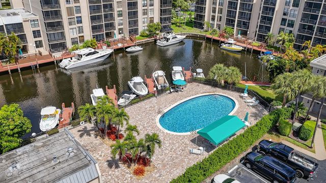 6 Royal Palm Way 409, Boca Raton, FL 33432