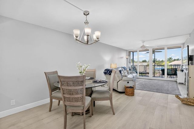 6 Royal Palm Way 409, Boca Raton, FL 33432