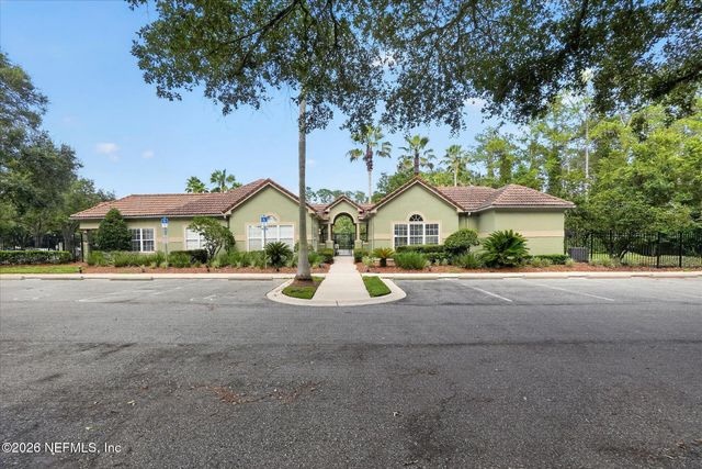 7701 TIMBERLIN PARK Boulevard 1427, Jacksonville, FL 32256