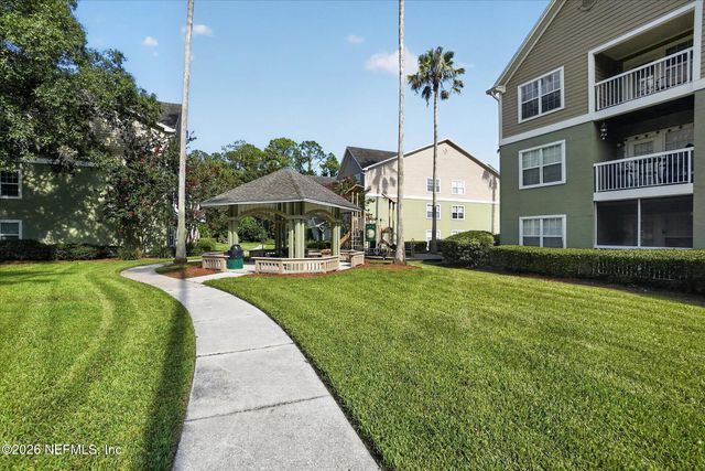 7701 TIMBERLIN PARK Boulevard 1427, Jacksonville, FL 32256