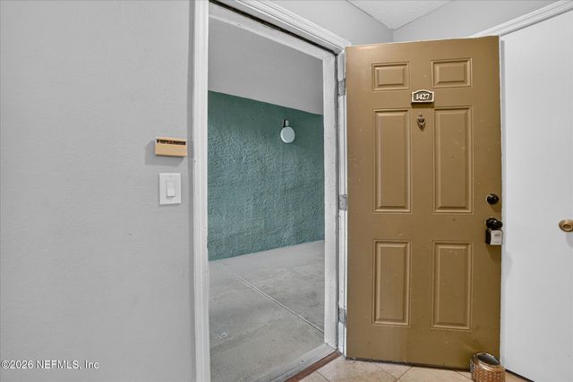 7701 TIMBERLIN PARK Boulevard 1427, Jacksonville, FL 32256