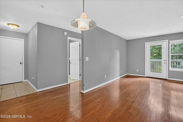 7701 TIMBERLIN PARK Boulevard 1427, Jacksonville, FL 32256