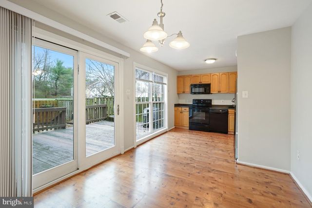 10 INGLESIDE CT, Rockville, MD 20850