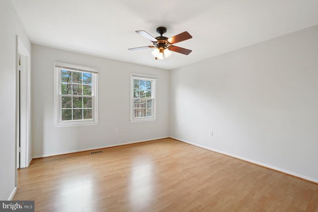 10 INGLESIDE CT, Rockville, MD 20850