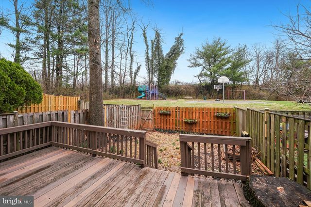 10 INGLESIDE CT, Rockville, MD 20850