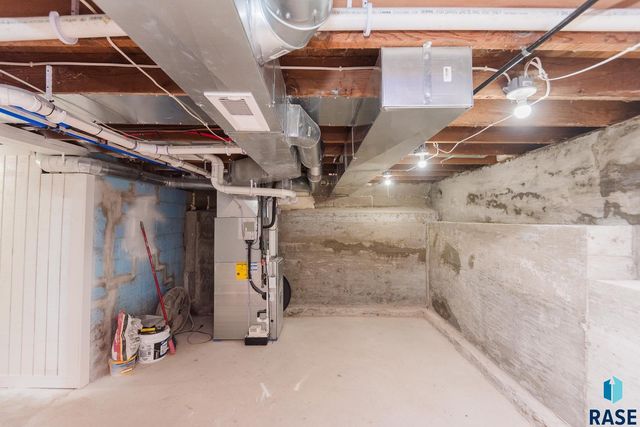 105 S Louise Ave S Avenue S, Worthing, SD 57077