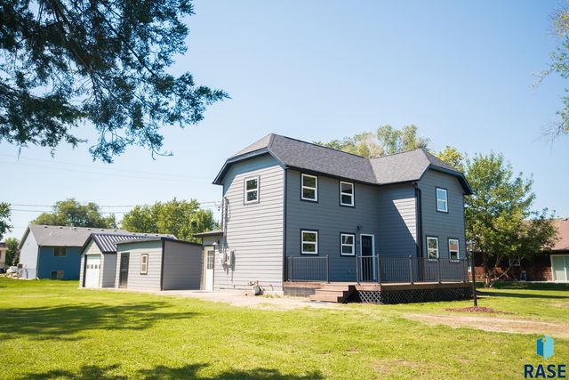 105 S Louise Ave S Avenue S, Worthing, SD 57077