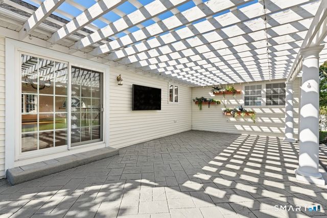 30 Briarwood Drive, Seymour, CT 06483