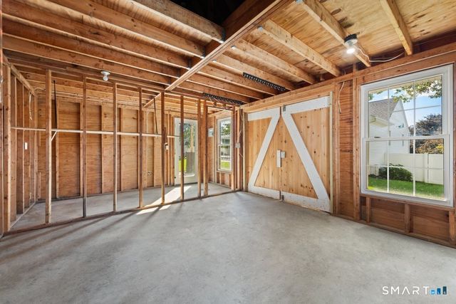 30 Briarwood Drive, Seymour, CT 06483