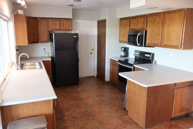 3605 Chelwood Park Boulevard NE, Albuquerque, NM 87111