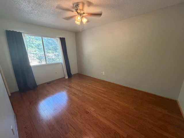 3605 Chelwood Park Boulevard NE, Albuquerque, NM 87111