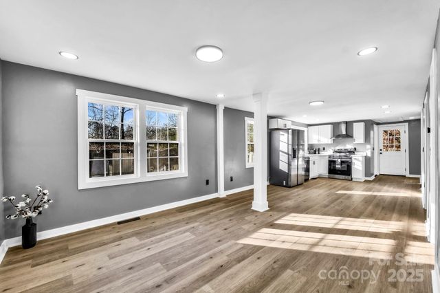 319 Hoyle Circle, Gastonia, NC 28052