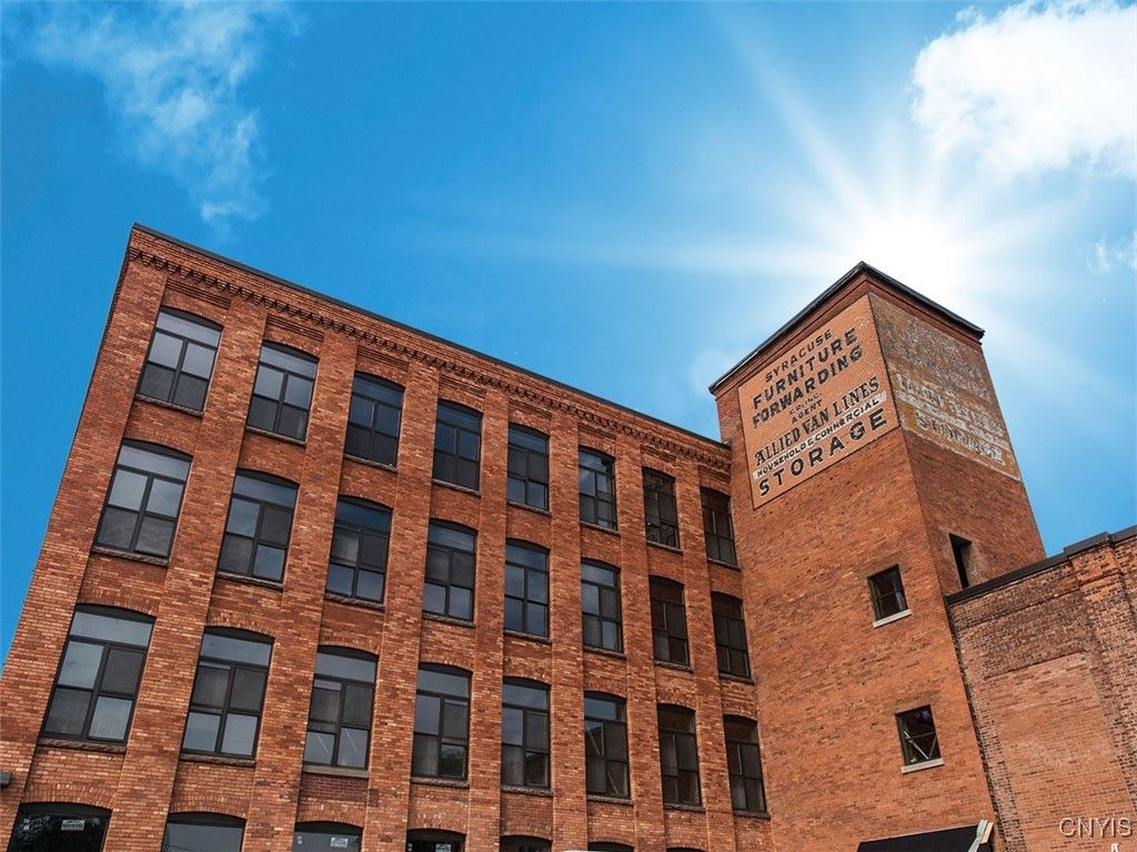 800 North Clinton Street, Syracuse, NY 13202