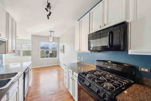 4907 N Lawndale Avenue 2, Chicago, IL 60625