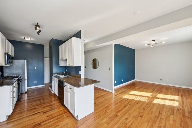 4907 N Lawndale Avenue 2, Chicago, IL 60625