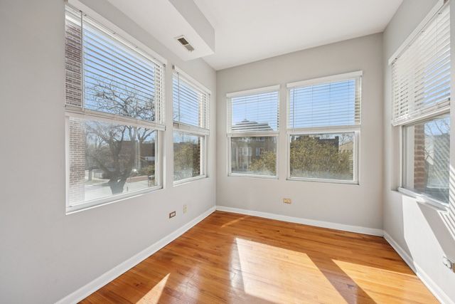 4907 N Lawndale Avenue 2, Chicago, IL 60625