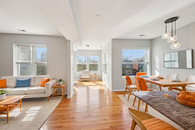 4907 N Lawndale Avenue 2, Chicago, IL 60625