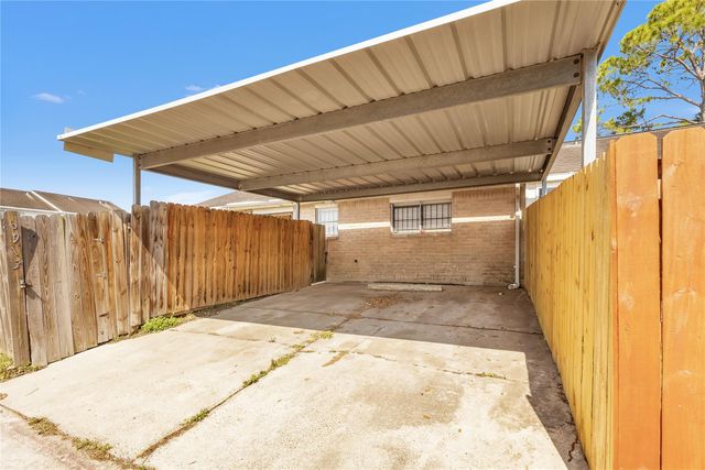 6913 Chasewood Dr, Missouri City, TX 77489