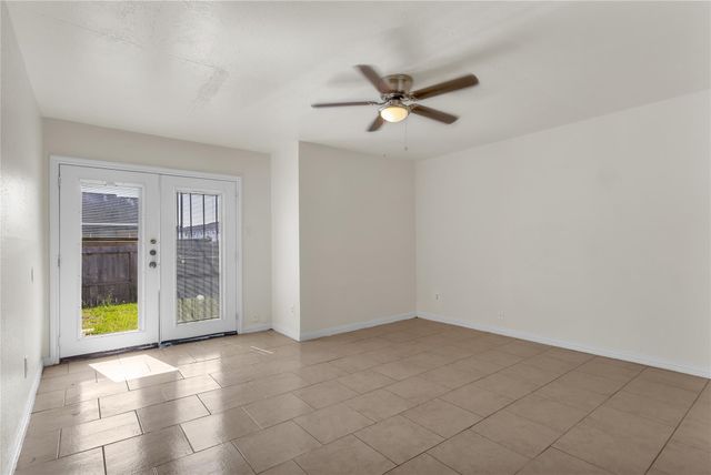 6913 Chasewood Dr, Missouri City, TX 77489